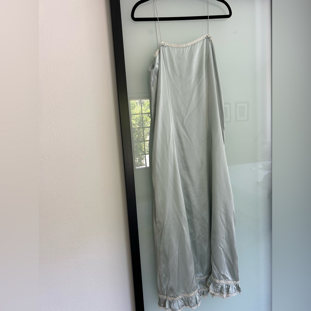 Doen Silk Dress - Medium - NWOT